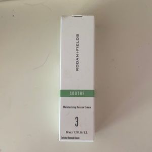 Rodan and Fields Moisturizing Rescue Cream